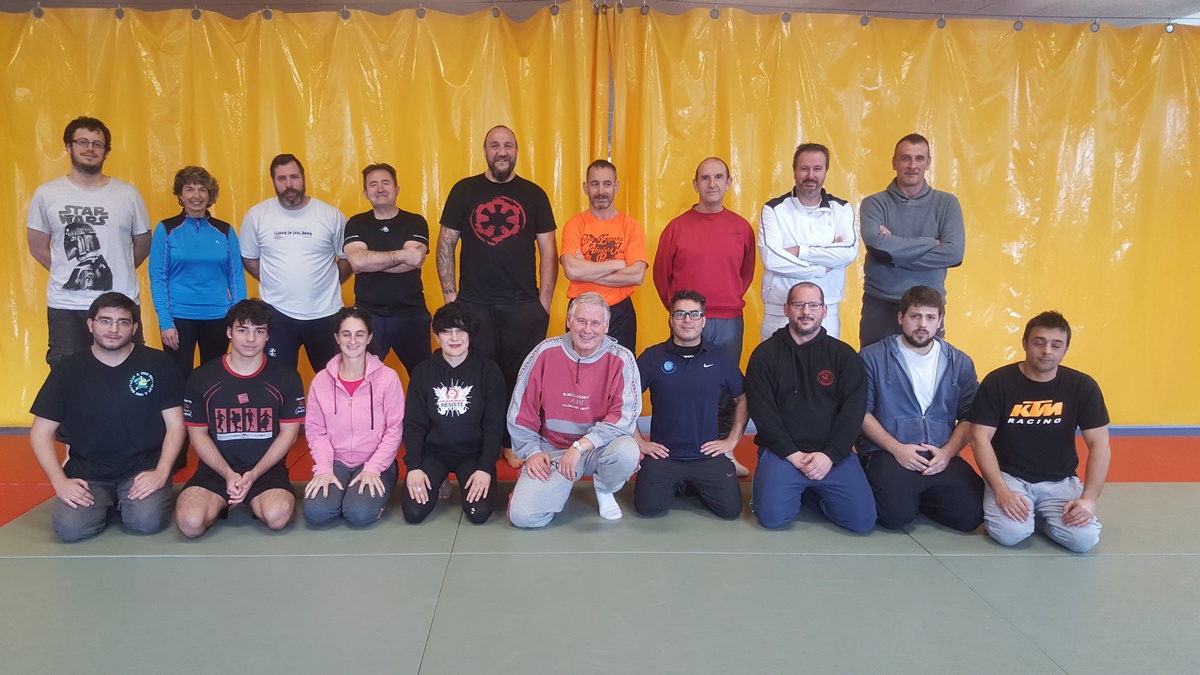 Curso primeros auxilios en tatami_Pamplona 12-11-17